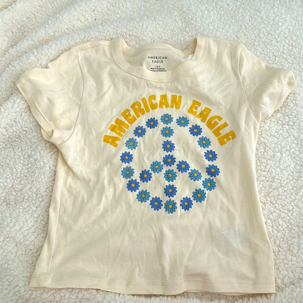 American Eagle Cropped Shirt (Large)